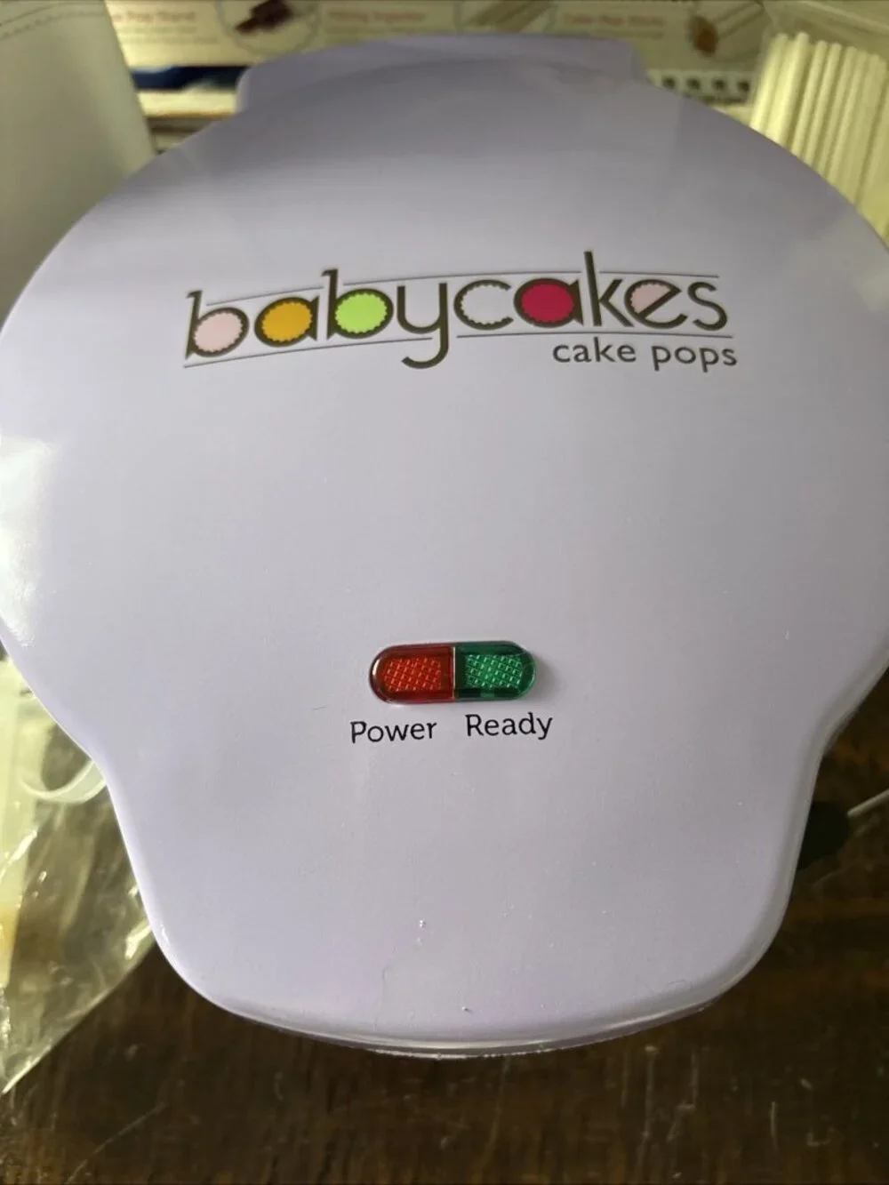 Baby Cakes Cake Pop Maker w/filling Injector, Sticks & 2 Pronged Fork-With Stand